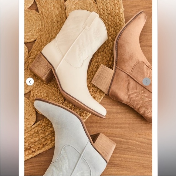 Altar’d State Remy Mini Western Boot - Picture 15 of 15